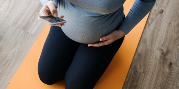Pregnancy yoga classes online