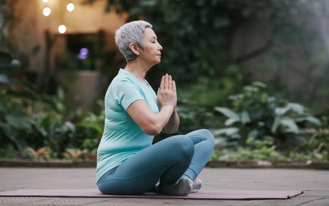 Decoding the Morning Mantra: The Power of Fragmented Instruction in Online Yoga